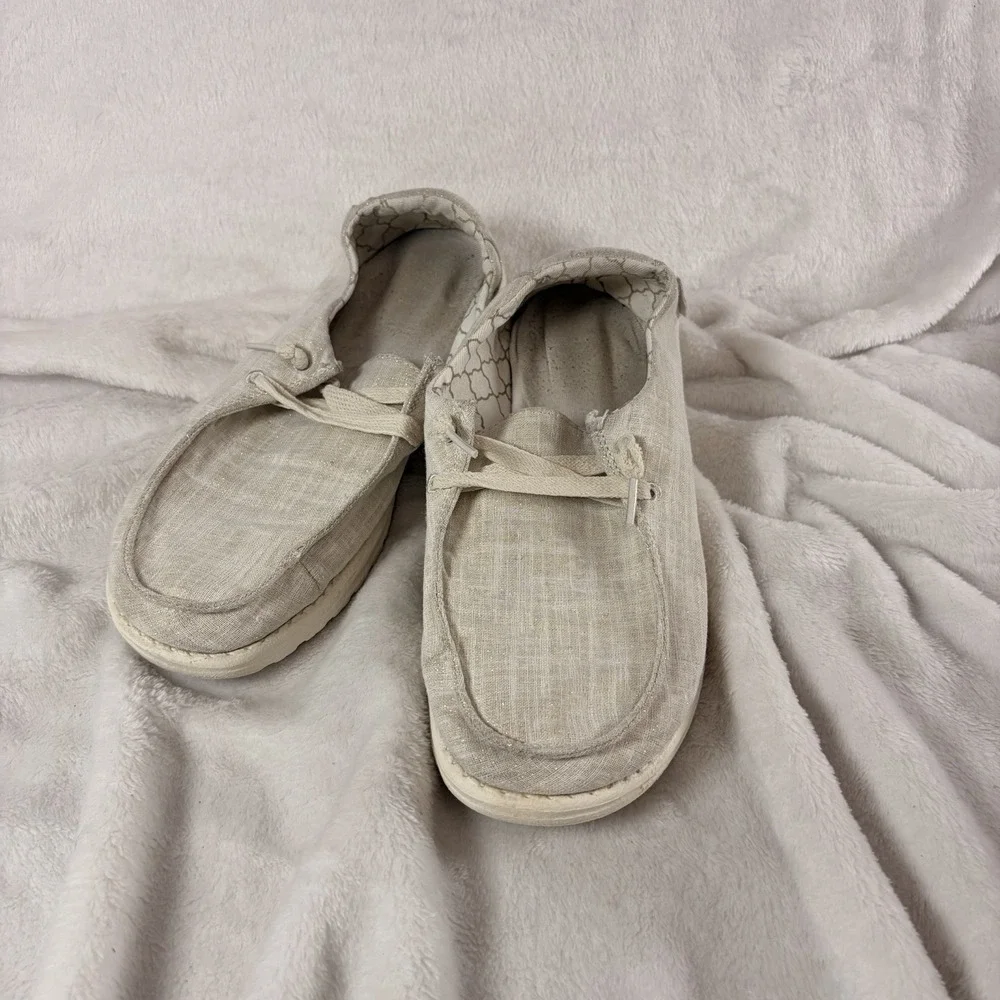 Hey Dude Women's Sz 8  Wendy Slip-On in Sparkling Gold Comfort Casual Shoes GUC